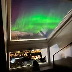 Daire Comfort With Two Bedrooms And Beautiful View!! Tromsø