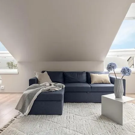 Comfort With Two Bedrooms And Beautiful View!! *